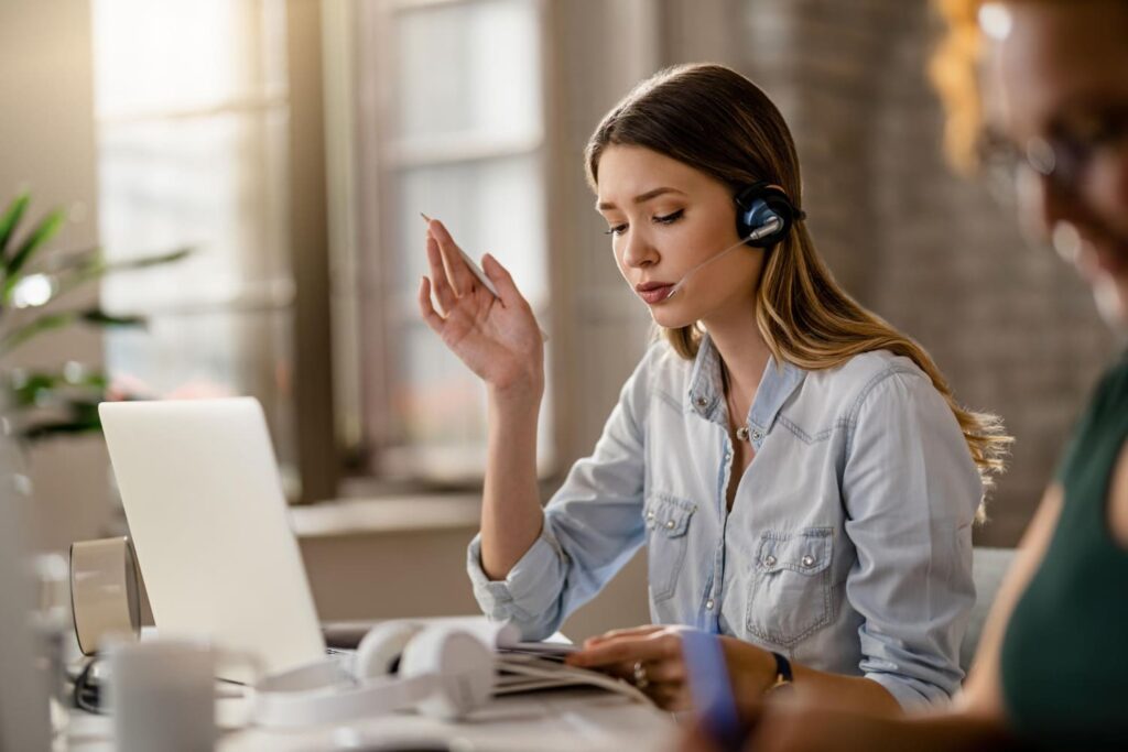 software-helpdesk-comunicaciones-empresa
